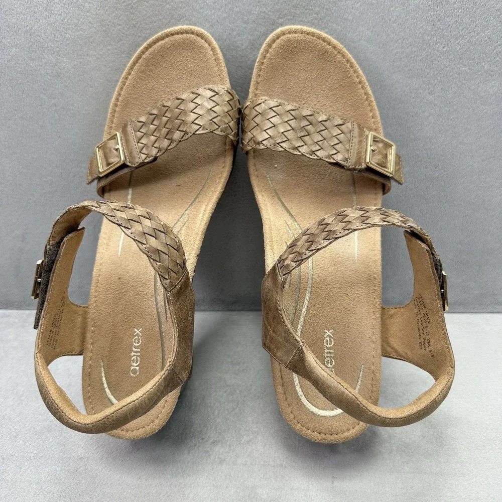 Womens 10.5-11 Aetrex Grace Adjustable Woven Wedge Taupe Leather Braided Sandals